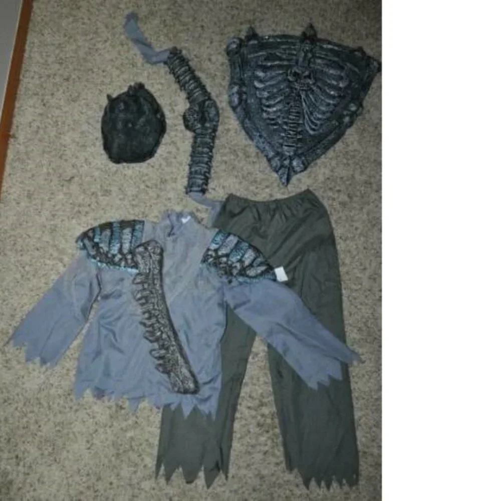 Skull Warrior Halloween Costume 5/7 Gray Shield, Helmet 5 Pc Deluxe Boys